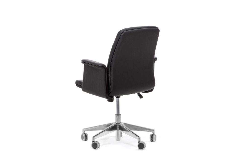 Карл — Profoffice — в интерьере