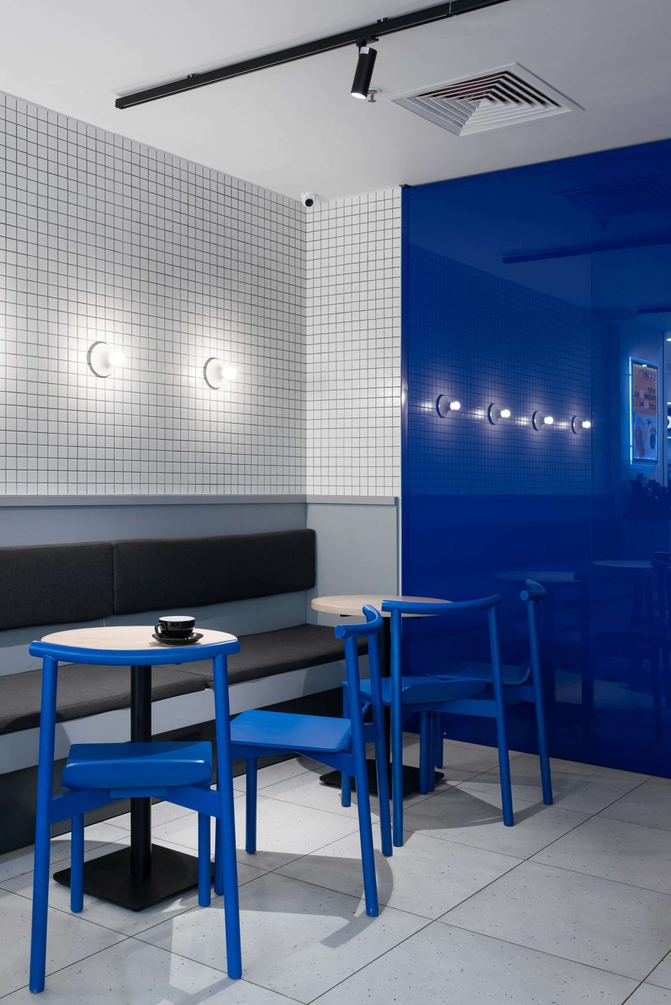 EGGOIST bread & breakfast — в интерьере