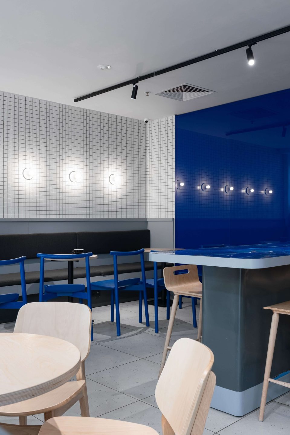 EGGOIST bread & breakfast — в интерьере