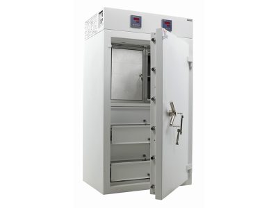 Сейф-термостат для хранения наркотических препаратов TS-3/25 мод. Форт-1385.3